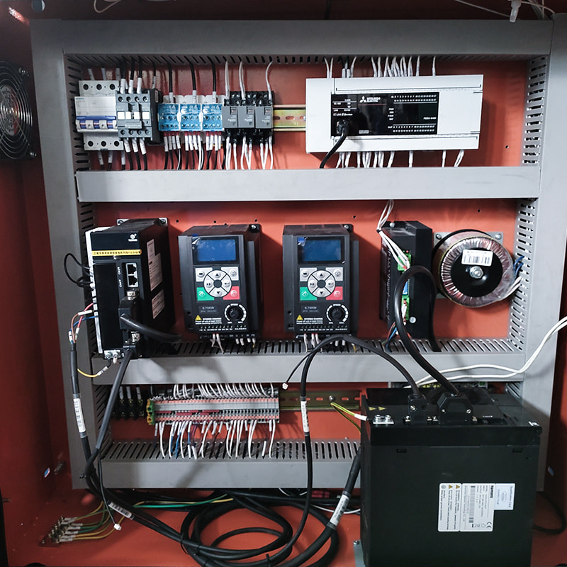 Auto Metal Cutter Attaching Machine Auto Metal Cutter Attaching Machine