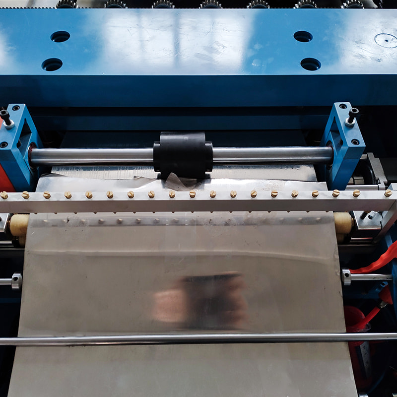 Auto Metal Cutter Attaching Machine Auto Metal Cutter Attaching Machine