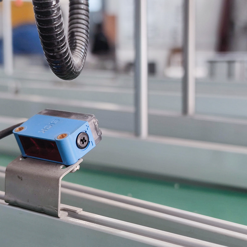 Fully Automatic Finished Product Stacking and Organizing System